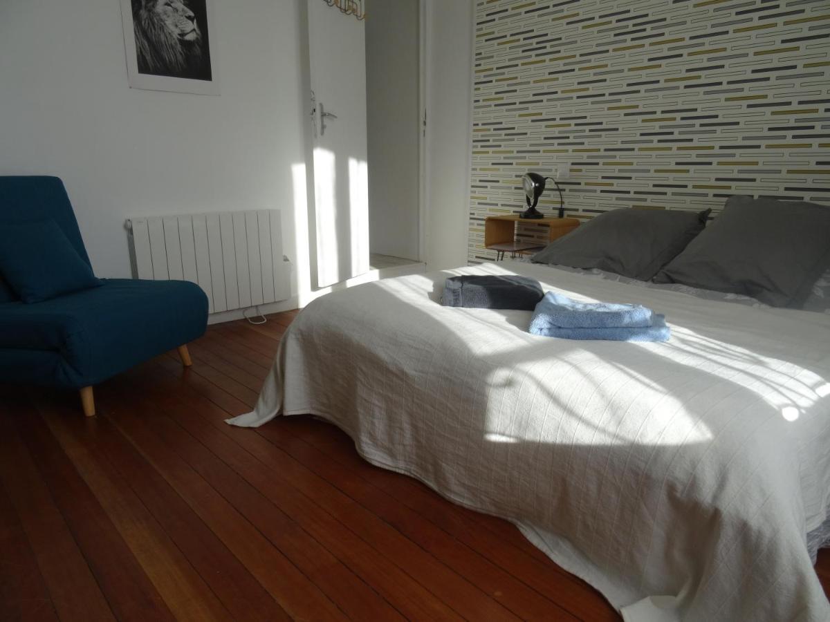 Les Flots De Ma Vie Chambres D Hotes Et Tipi Florence Et Virginie Gossin Barzan Exterior photo
