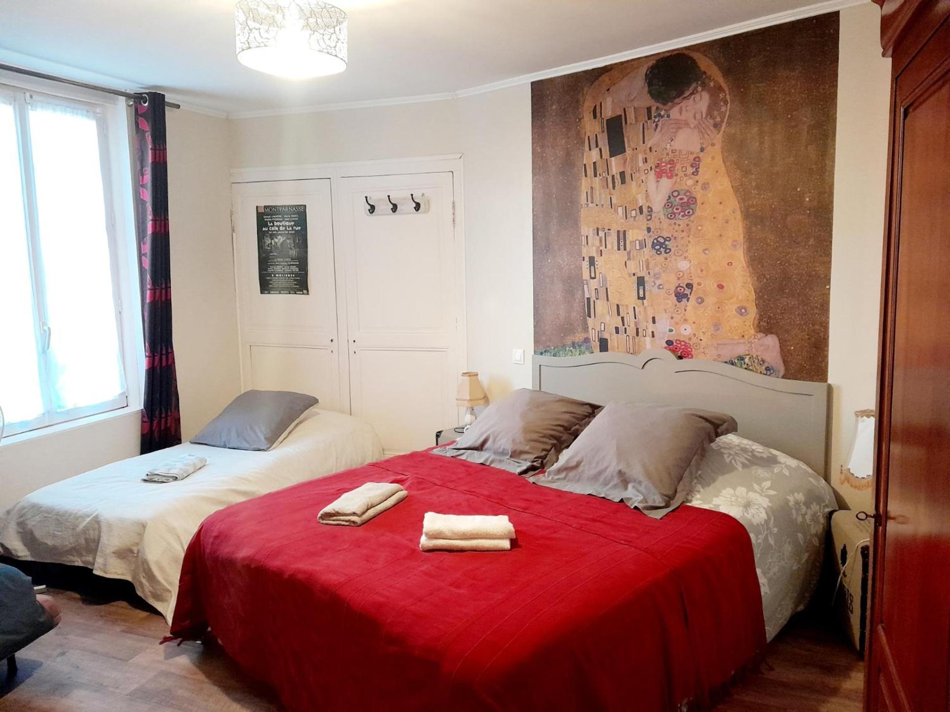 Les Flots De Ma Vie Chambres D Hotes Et Tipi Florence Et Virginie Gossin Barzan Exterior photo