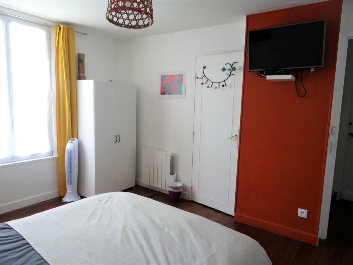 Les Flots De Ma Vie Chambres D Hotes Et Tipi Florence Et Virginie Gossin Barzan Exterior photo